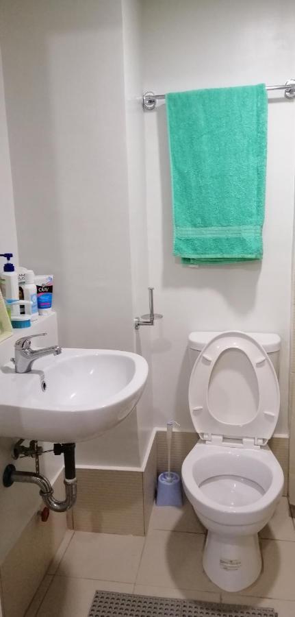 Pine Suites Tagaytay 2 Bedroom W/ Netflix And Parking, Wifi, Balcony, And Great View Tagaytay City Ngoại thất bức ảnh