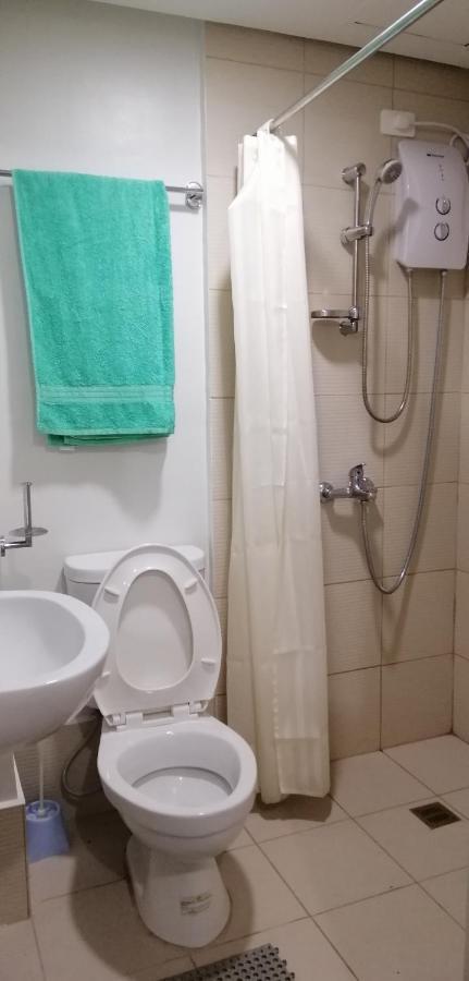 Pine Suites Tagaytay 2 Bedroom W/ Netflix And Parking, Wifi, Balcony, And Great View Tagaytay City Ngoại thất bức ảnh